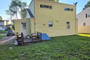 56 Washington Ave, East Hartford, CT 06118 - Photo 2