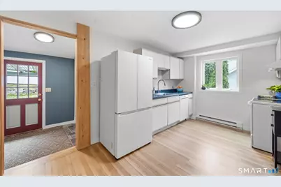 6 Birch Road, Avon, CT 06001 - Photo 12