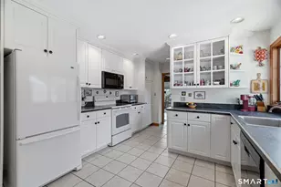 311 Brightwater Rd, Old Lyme, CT 06371 - Photo 10