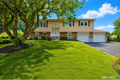 86 Honey Pot Road, West Haven, CT 06516 - Photo 2