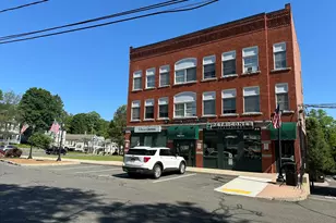 4 Bridge St, New Hartford, CT 06057 - Photo 2