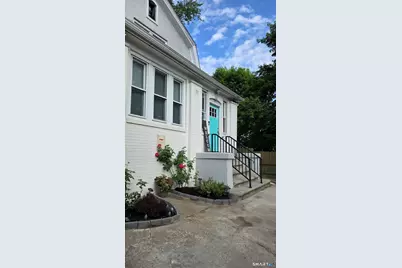 18 Greenmount Terrace, Waterbury, CT 06708 - Photo 2