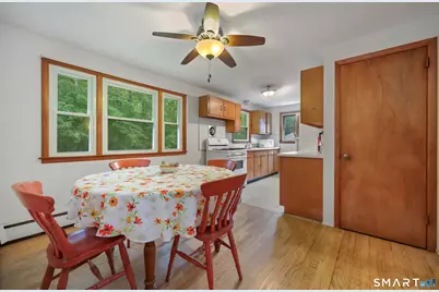 3770 Broadbridge Avenue, Stratford, CT 06614 - Photo 12