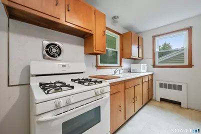3770 Broadbridge Avenue, Stratford, CT 06614 - Photo 24