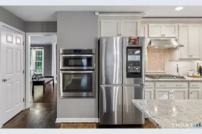 32 Yogananda Street, Newtown, CT 06482 - Photo 10