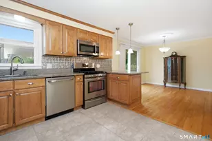 74 Live Oaks Rd, Milford, CT 06460 - Photo 14