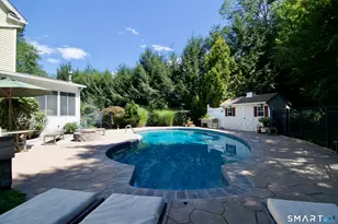 29 Skinner Rd, East Windsor, CT 06016 - Photo 2