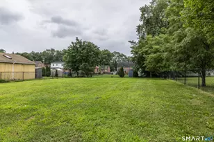 118 Bryden Terrace, Hamden, CT 06517 - Photo 32