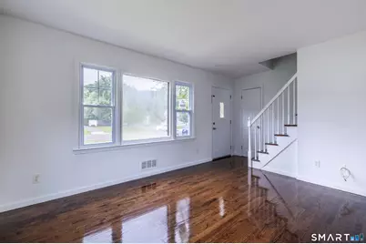 118 Bryden Terrace, Hamden, CT 06517 - Photo 4