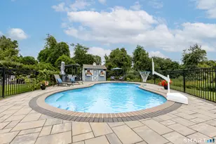 25 Bonnie Vu Ln, New Milford, CT 06776 - Photo 6