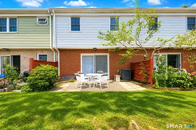 162 Penn Common #162, Milford, CT 06460 - Photo 2