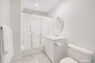 114 Pine Hill Ave, Stamford, CT 06906 - Photo 8