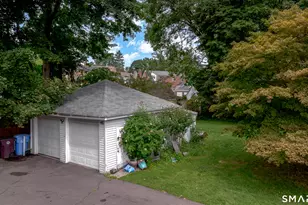 785 Corbin Ave, New Britain, CT 06052 - Photo 4