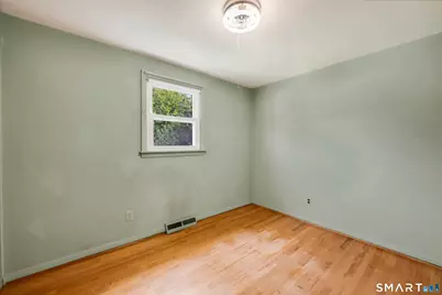130 Country Lane, East Hartford, CT 06118 - Photo 14