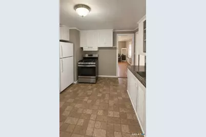 39 Rogers Street #2, Branford, CT 06405 - Photo 2