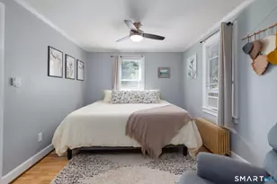 34 Overlook Ave, Middletown, CT 06457 - Photo 12