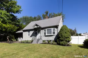 34 Overlook Ave, Middletown, CT 06457 - Photo 2