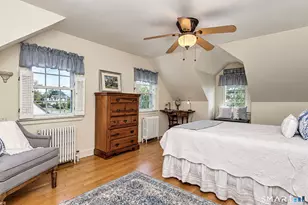 376 Stratford Rd, Stratford, CT 06615 - Photo 22