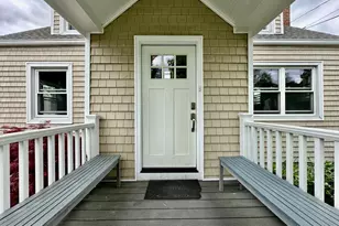 33 Emerson St, Norwalk, CT 06855 - Photo 4