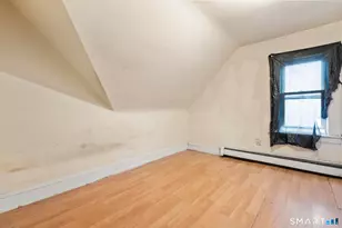 124 Cleveland Ave, Bridgeport, CT 06605 - Photo 20