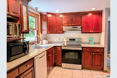 38 South King Street, Danbury, CT 06811 - Photo 14