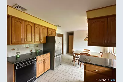 307 Highland Drive, Waterbury, CT 06708 - Photo 18
