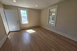 19-21 Hawkins St, Griswold, CT 06351 - Photo 14