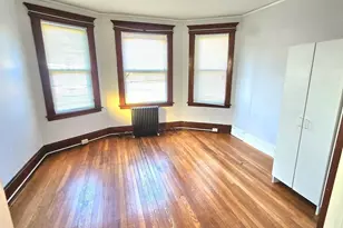 181 Bond St, Hartford, CT 06114 - Photo 6