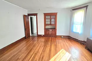 181 Bond St, Hartford, CT 06114 - Photo 4