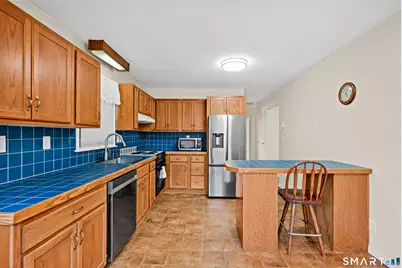 54 Evelyn Drive, Naugatuck, CT 06770 - Photo 14