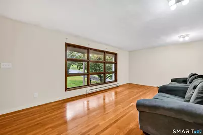 54 Evelyn Drive, Naugatuck, CT 06770 - Photo 10