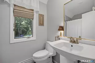9 Mansewood Rd, Old Lyme, CT 06371 - Photo 20
