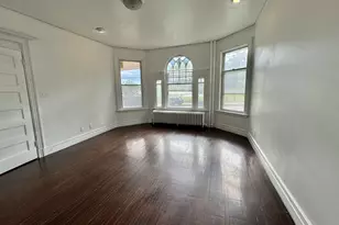 28 Kenyon St, Hartford, CT 06105 - Photo 6