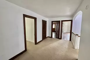 28 Kenyon St, Hartford, CT 06105 - Photo 20