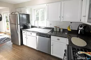 1300 Cambridge Dr, Windsor, CT 06095 - Photo 6