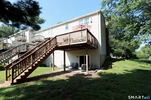 1300 Cambridge Dr, Windsor, CT 06095 - Photo 18