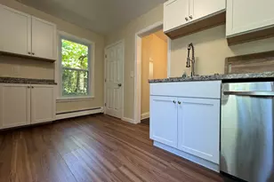 28 Quinlan Ave, Meriden, CT 06451 - Photo 14