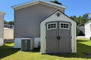 301 S Main St, Newtown, CT 06470 - Photo 22