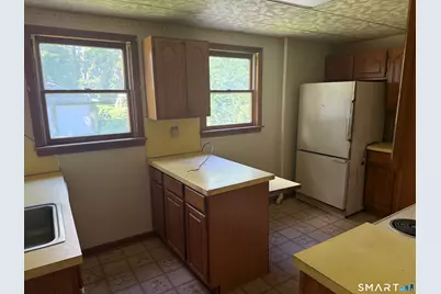 66 Newton Street, Meriden, CT 06450 - Photo 6