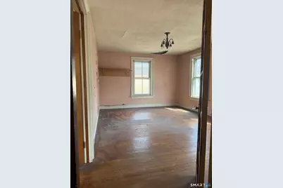 66 Newton Street, Meriden, CT 06450 - Photo 12