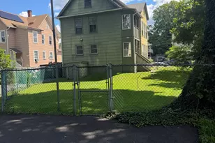 66 Newton St, Meriden, CT 06450 - Photo 4