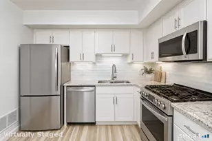 21 Harbour Close, New Haven, CT 06405 - Photo 16
