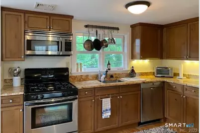 71-C Osborne Avenue #C2, Norwalk, CT 06855 - Photo 10