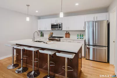 1385 Washington Boulevard #3, Stamford, CT 06902 - Photo 8
