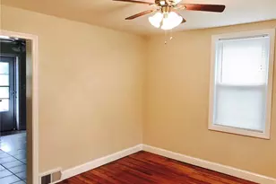 569 Hope St, Stamford, CT 06907 - Photo 4
