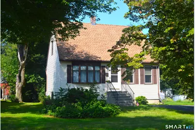 7 Roseleah Avenue, Plainville, CT 06062 - Photo 2