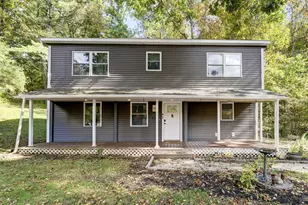 307 Mansfield Rd, Ashford, CT 06278 - Photo 2