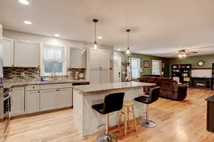 307 Mansfield Rd, Ashford, CT 06278 - Photo 10