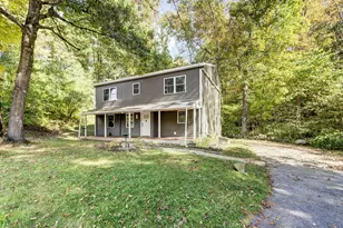 307 Mansfield Rd, Ashford, CT 06278 - Photo 1