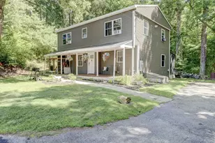 307 Mansfield Rd, Ashford, CT 06278 - Photo 2